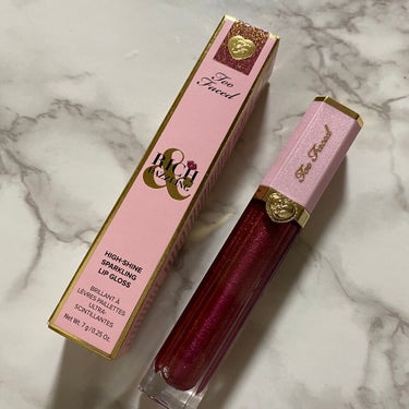 リッチ＆ダズリン ハイシャイン スパークリング リップグロス ヒドゥン タレント/Too Faced/リップグロスを使ったクチコミ（2枚目）