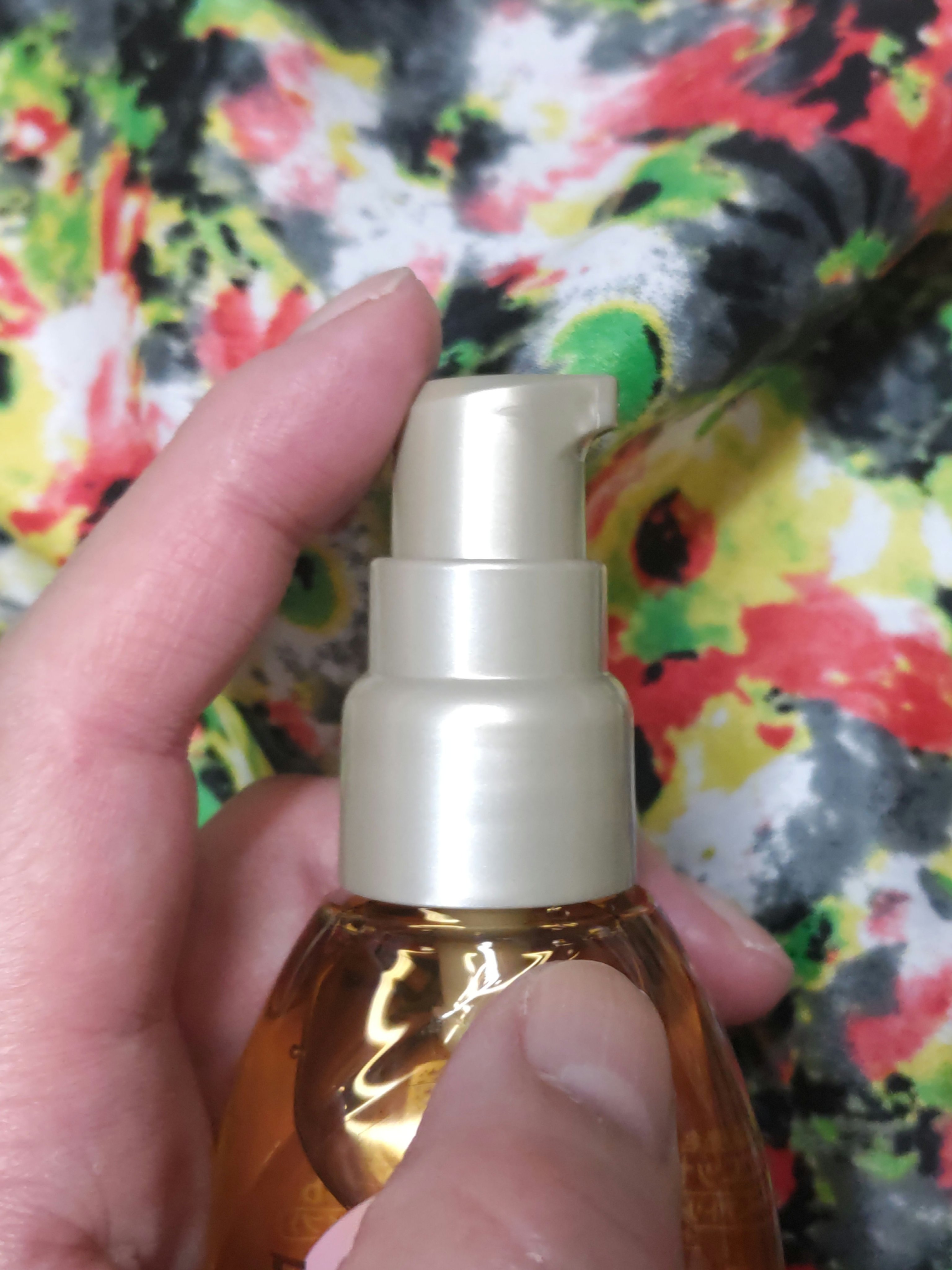 CCオイル/エッセンシャル/ヘアオイルを使ったクチコミ（3枚目）