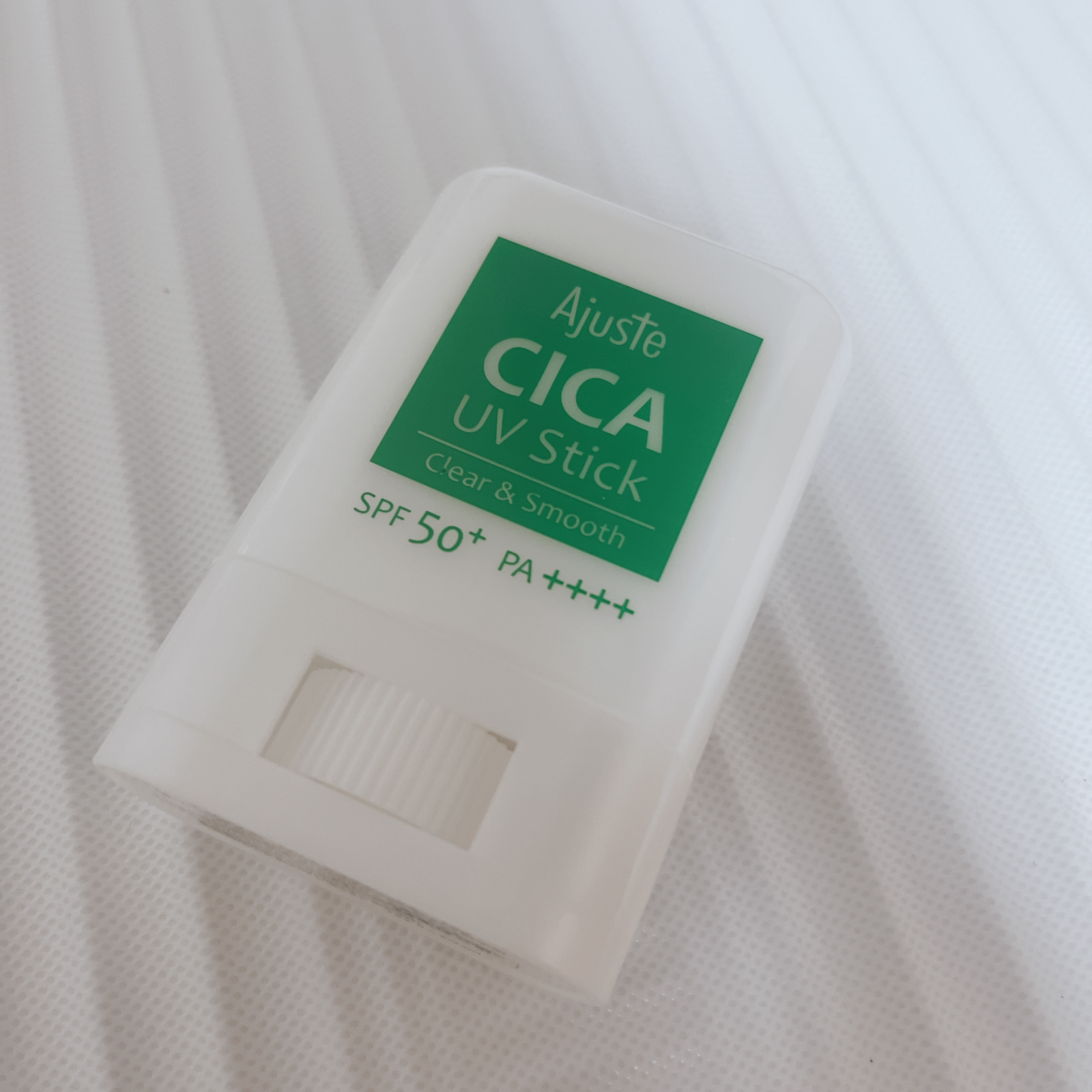 アジャステ　UVスティックCICA レモンラベンダーの香り/Ajuste(アジャステ)/日焼け止めスティックを使ったクチコミ（1枚目）
