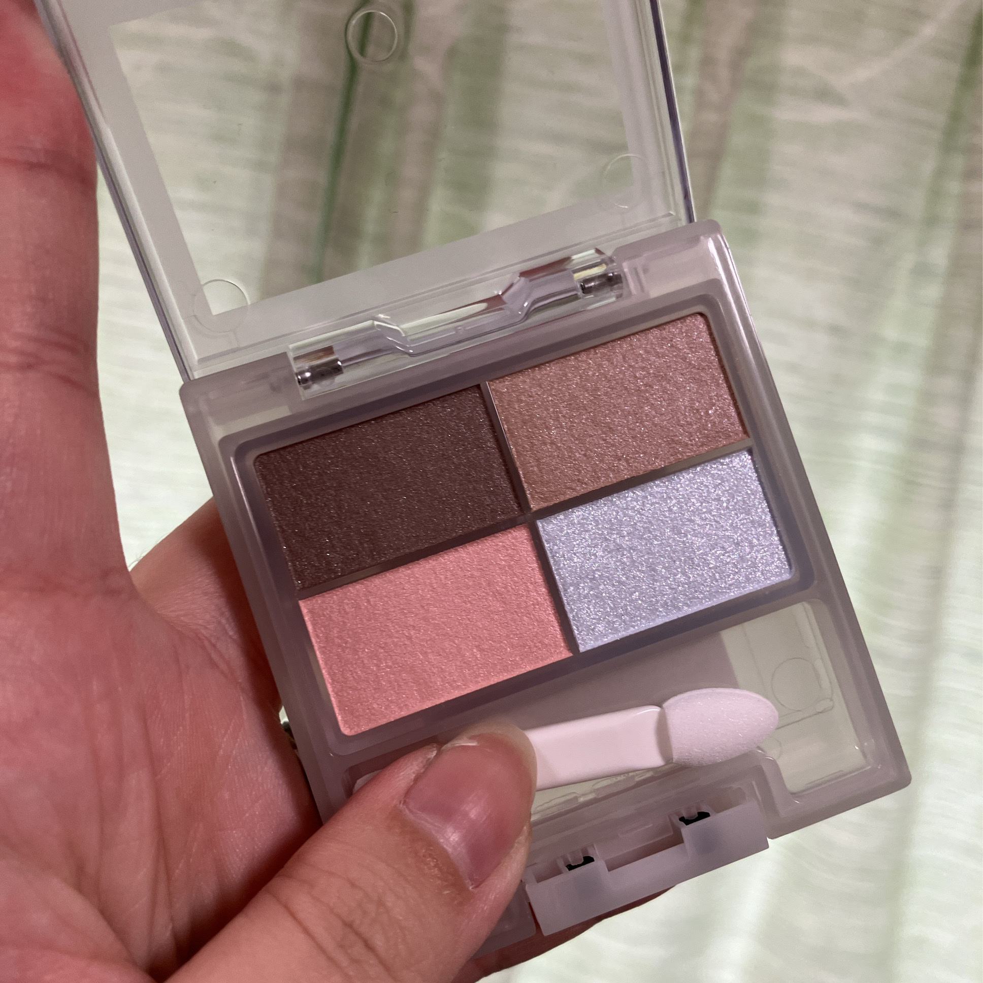 フェイスカラーパレット/チャコット・コスメティクス/アイシャドウパレットを使ったクチコミ（2枚目）