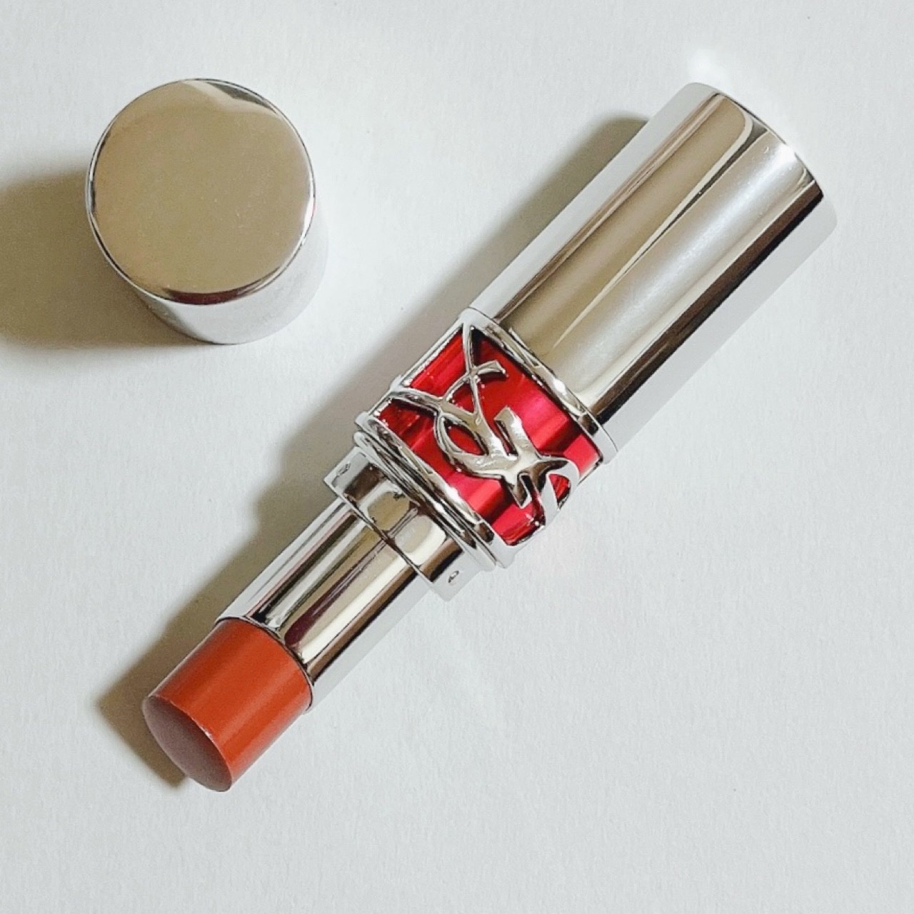 YSL ラブシャイン キャンディグレーズ No.15 ショーケーシング ヌード/YVES SAINT LAURENT BEAUTE/口紅を使ったクチコミ（2枚目）