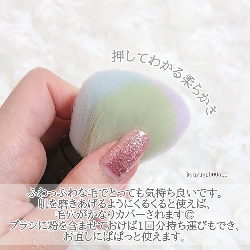 未使用【GIVENCHY】プリズム・リーブル・ブラシnn¥5，390 新品未使用☆GIVENCHY プリズムリーブル 1 新品未使用givenchy