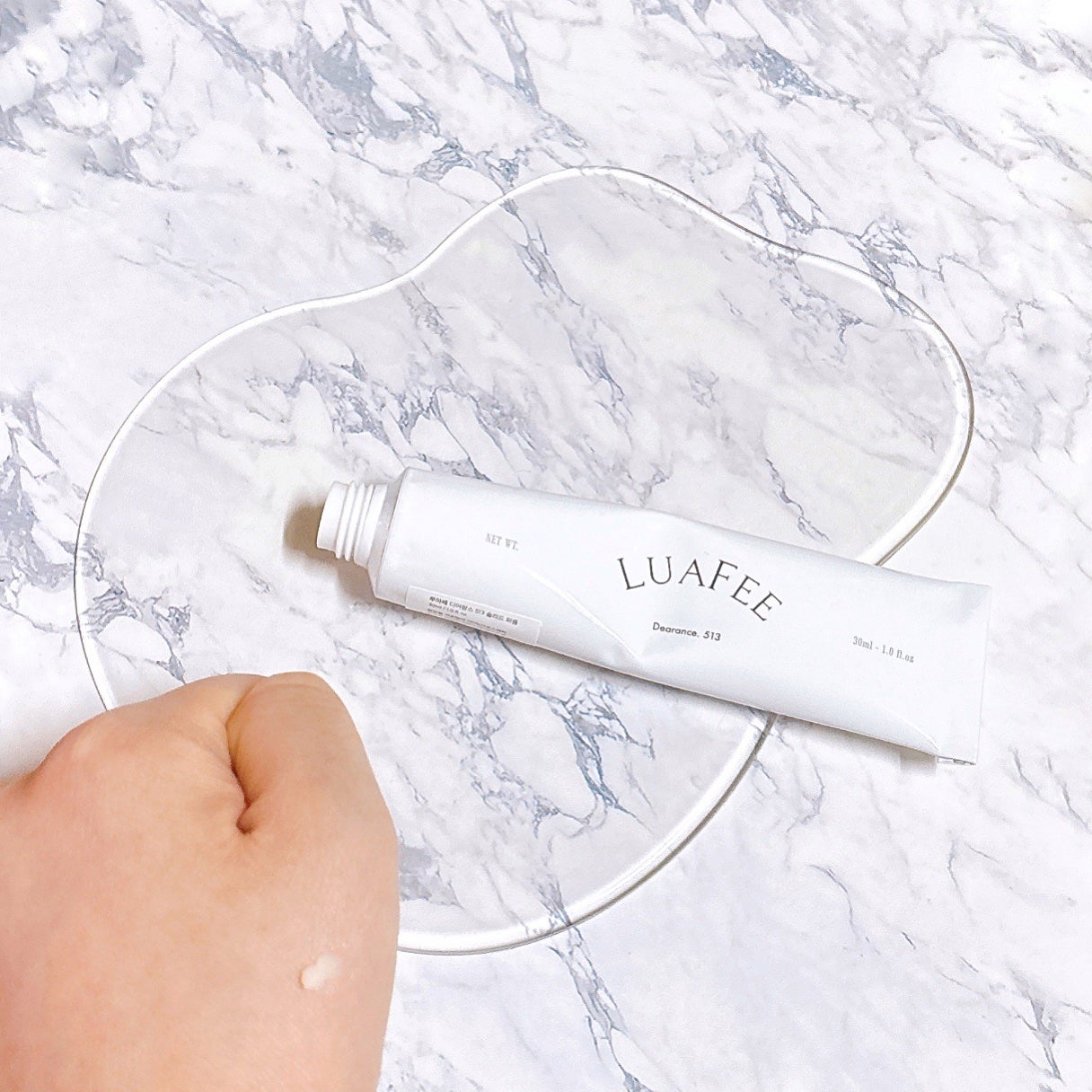 ソリッド パフューム ホワイトアプリコット/LUAFEE/練り香水を使ったクチコミ(3枚目)