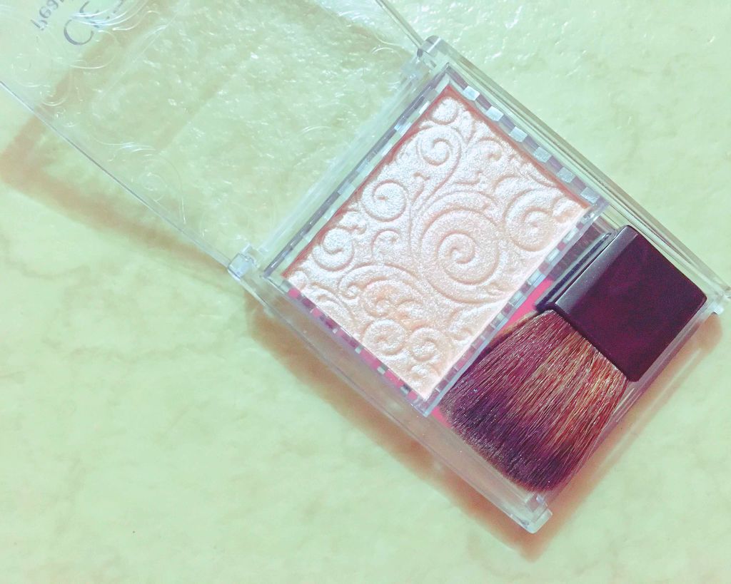 パールグロウハイライト/CEZANNE/パウダーハイライトを使ったクチコミ（2枚目）