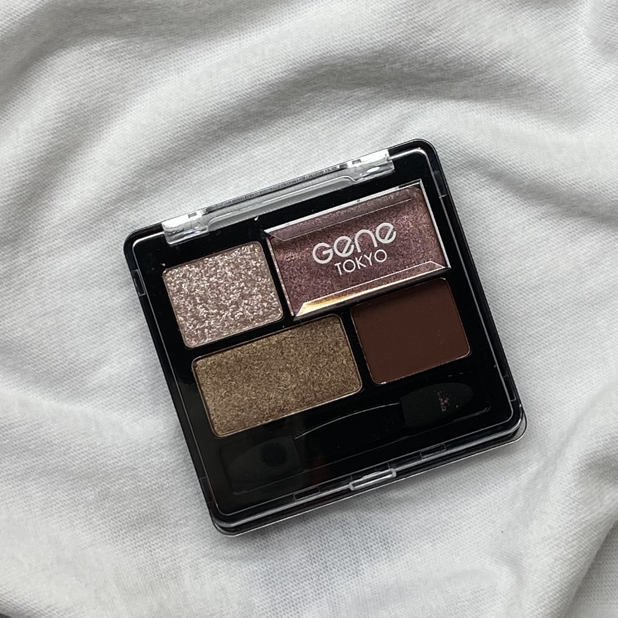 リラクシーアイシャドウ 03/GENE TOKYO/アイシャドウパレットを使ったクチコミ（1枚目）