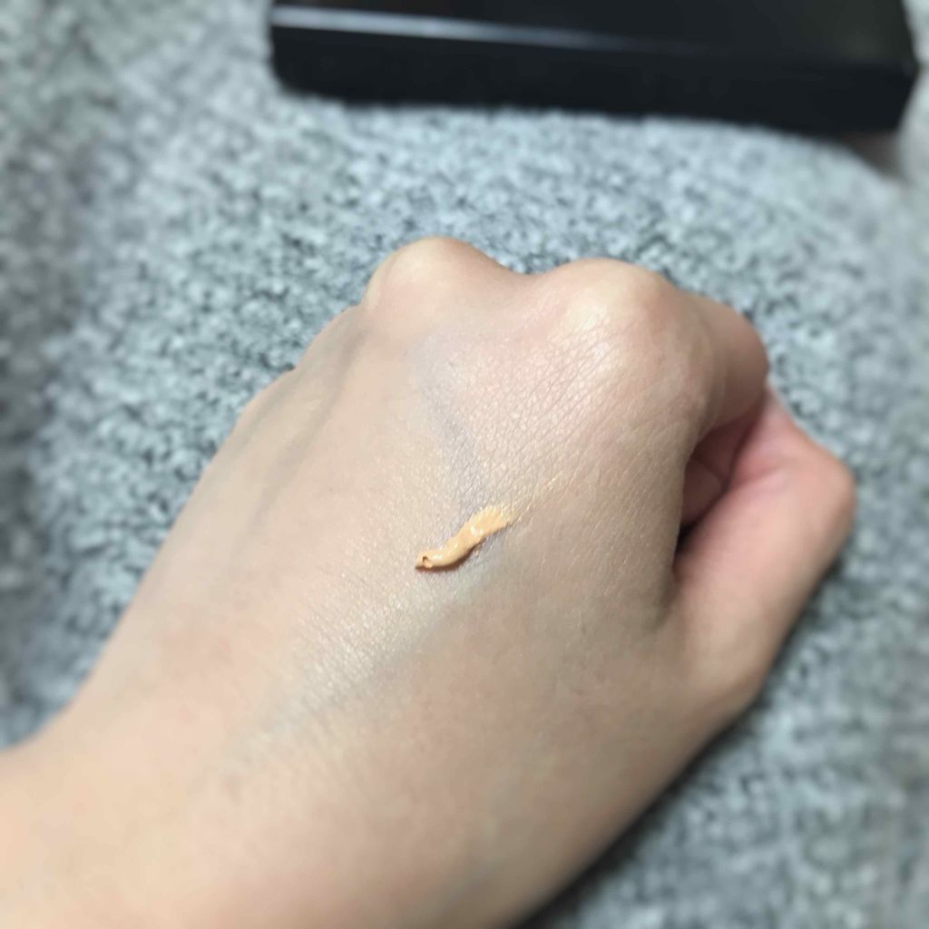 タイムレスシマーミネラルファンデーション/エトヴォス/パウダーファンデーションを使ったクチコミ（2枚目）