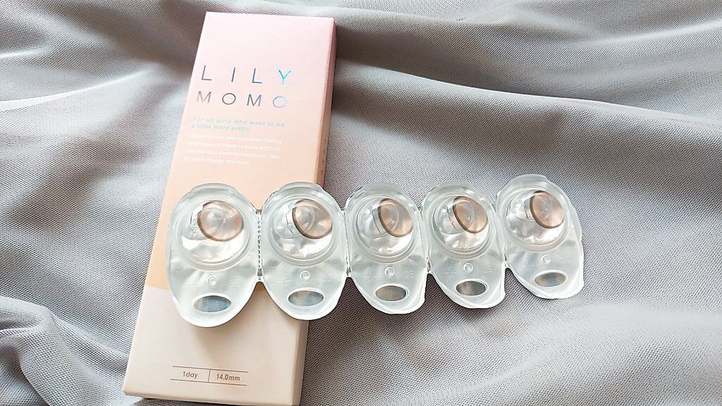 LILY MOMO/LILY ANNA/カラーコンタクトレンズを使ったクチコミ（1枚目）
