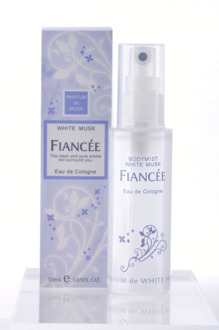 ボディミスト ホワイトムスク/フィアンセ/香水(レディース)を使ったクチコミ(2枚目)