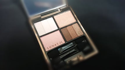 スリーディメンショナルアイズ/LUNASOL/アイシャドウパレットを使ったクチコミ(1枚目)
