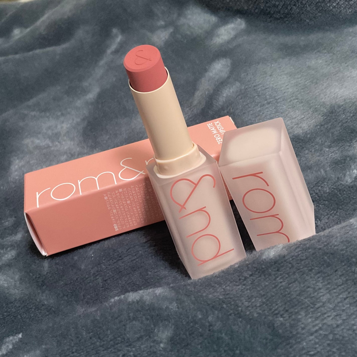 ゼロマットリップスティック/rom&nd/口紅を使ったクチコミ(2枚目)