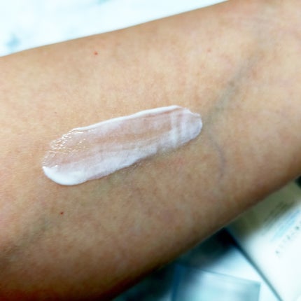 ヒアルーシカ ウォーターフィット サンセラム/SKIN1004/日焼け止めローションを使ったクチコミ(3枚目)