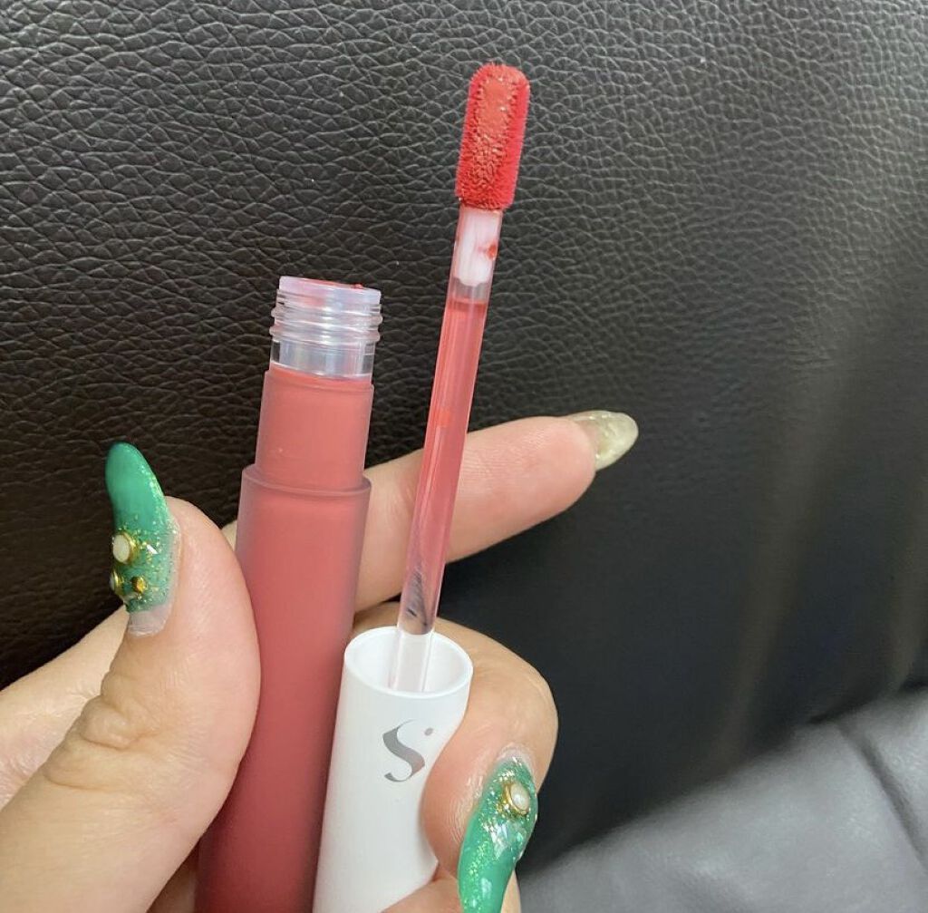 オールタイム ムード ベルベットティント/saat insight/リップティントを使ったクチコミ（2枚目）