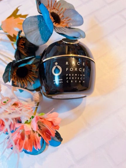 プレミアムパーフェクトクリーム/ライスフォース/フェイスクリームを使ったクチコミ(1枚目)