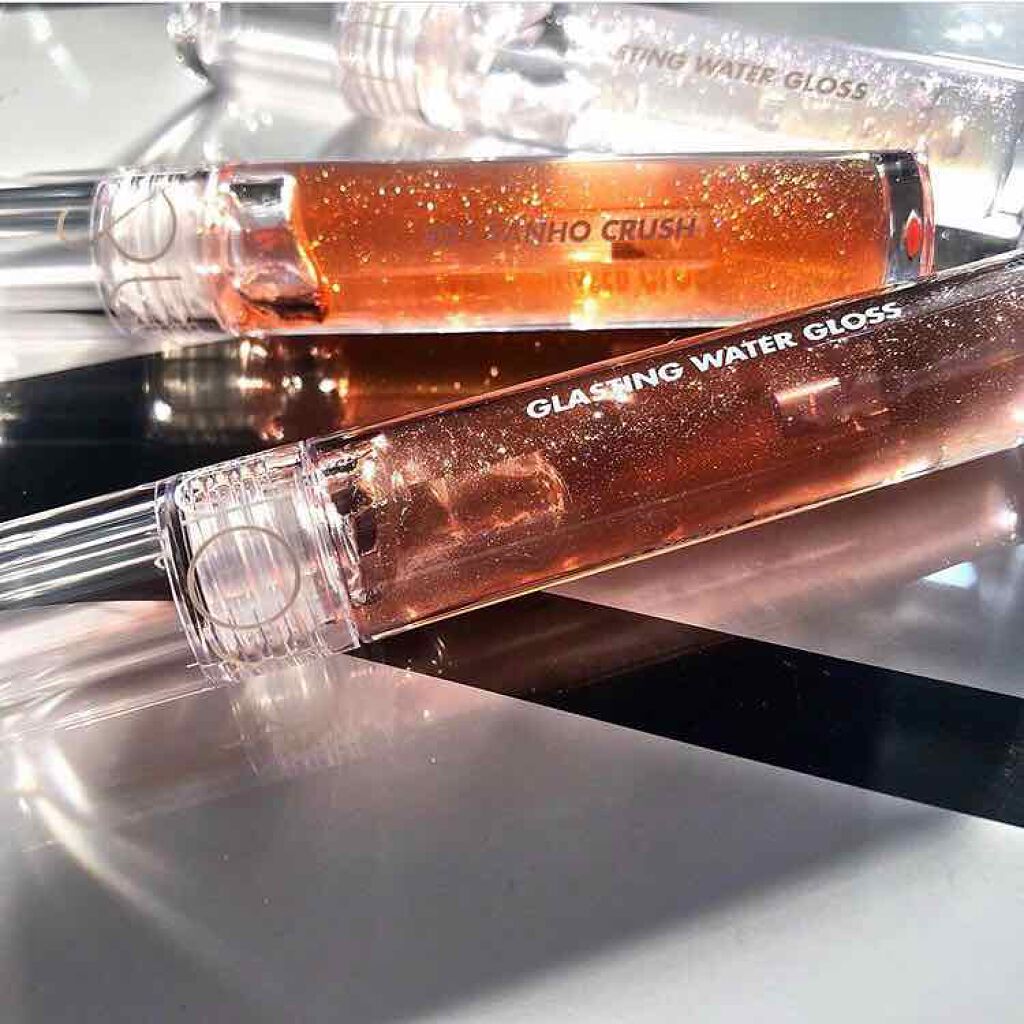 rom&nd グラスティングウォーターグロスのクチコミ「マスクが欠かせない今ロムアンド熱か再熱﻿
今日は中でもお気に入りを紹介﻿
﻿
﻿
ちょっと前に.....」（2枚目）