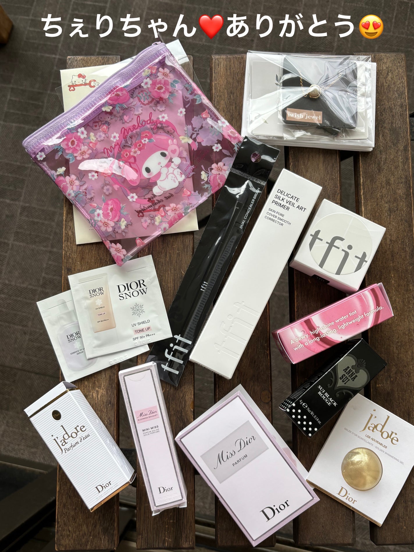 ミス ディオール ブルーミング ブーケ ミニ ミス/Dior/香水(レディース)を使ったクチコミ(6枚目)