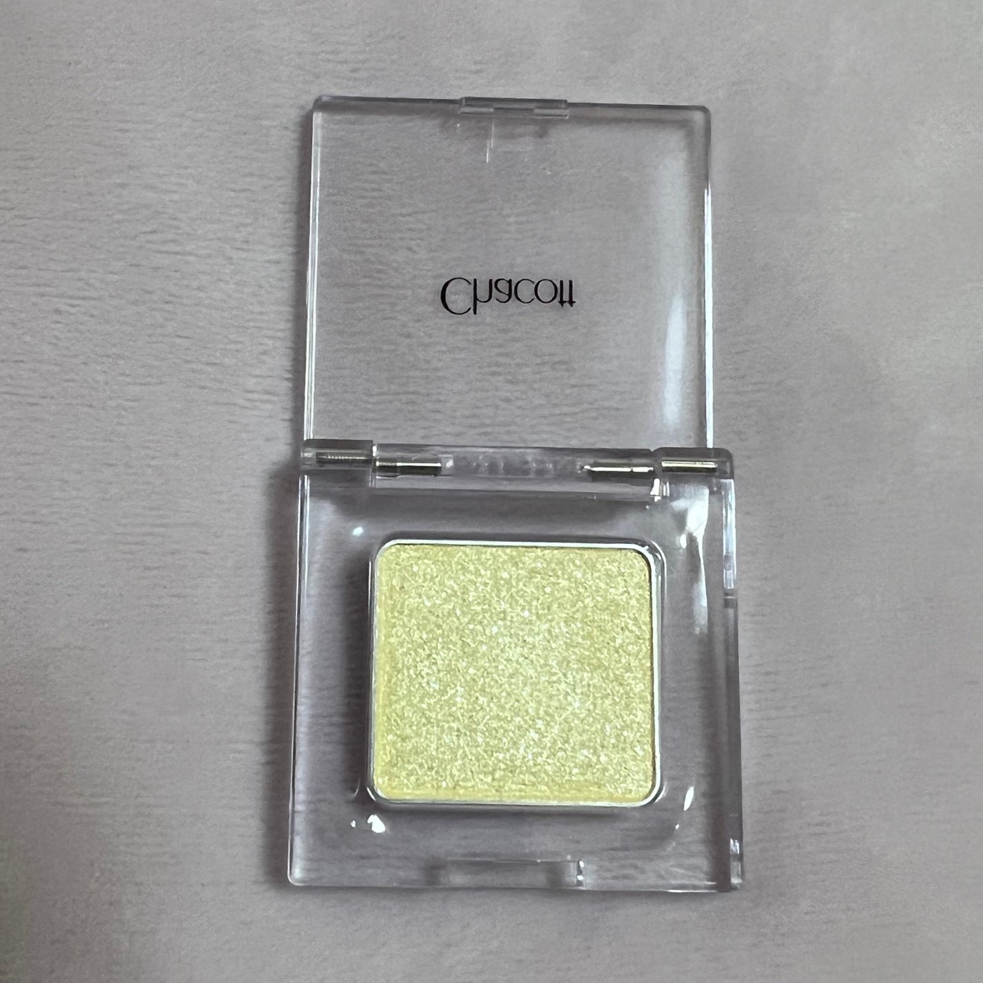 マルチカラーバリエーション トゥインクル/チャコット・コスメティクス/単色アイシャドウを使ったクチコミ(1枚目)