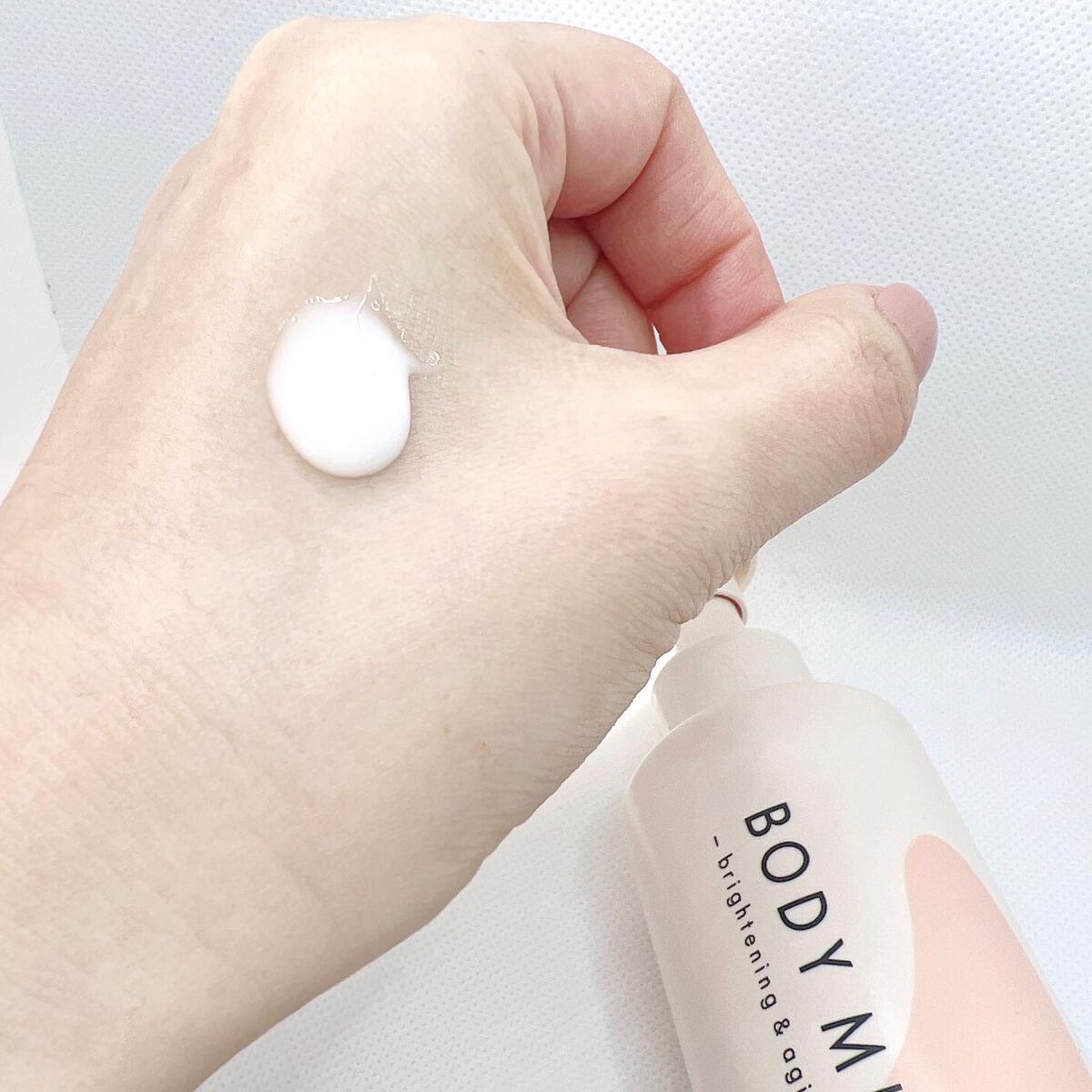 ボディミルク ブライトニング＆エイジングケア＜医薬部外品＞/ファンケル/ボディミルクを使ったクチコミ（3枚目）