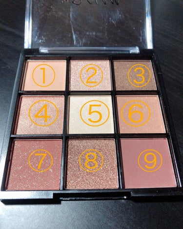 UR GLAM　BLOOMING EYE COLOR PALETTE/U R GLAM/パウダーアイシャドウを使ったクチコミ（3枚目）