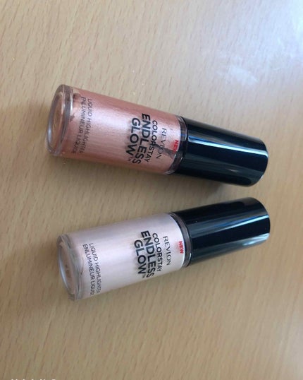 カラーステイエンドレスグロウリキッドハイライター/REVLON/リキッドハイライトを使ったクチコミ(3枚目)