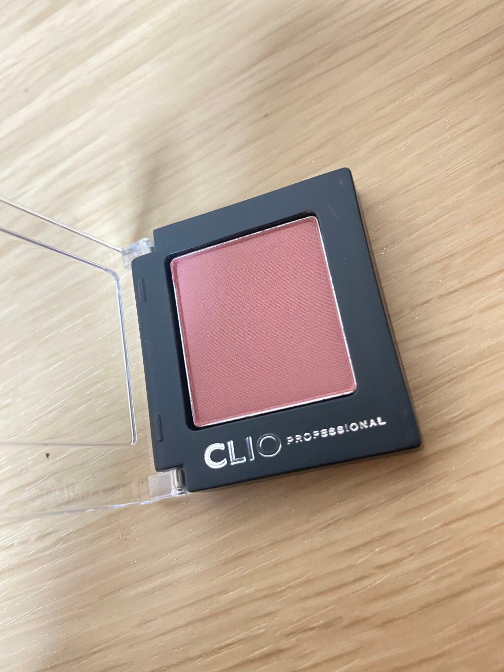 プロ シングル シャドウ/CLIO/単色アイシャドウを使ったクチコミ(1枚目)