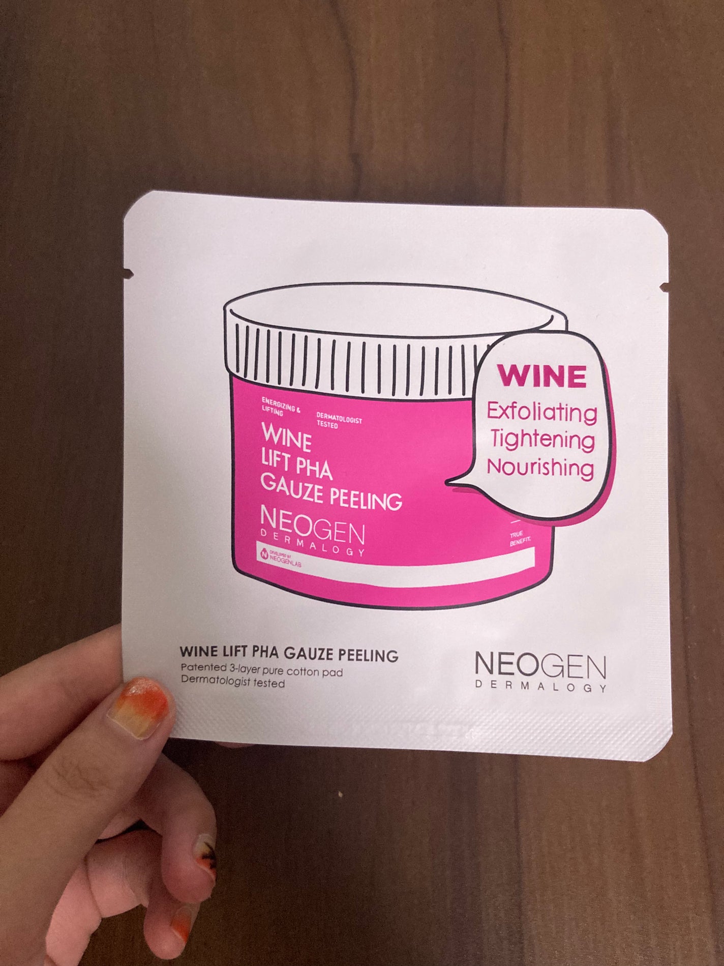 ワインリフトPHAガーゼピーリングパッド/NEOGEN/化粧水を使ったクチコミ(1枚目)