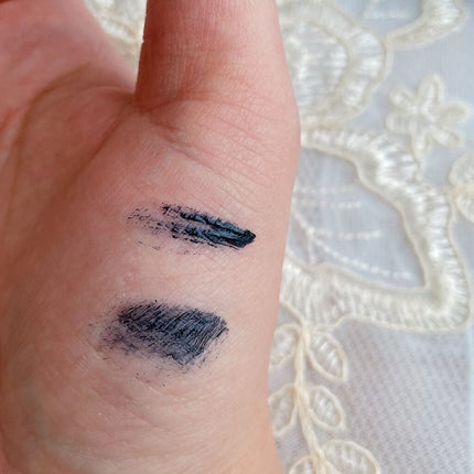 エクストラボリューム カラーマスカラ/Amplitude/マスカラを使ったクチコミ(3枚目)