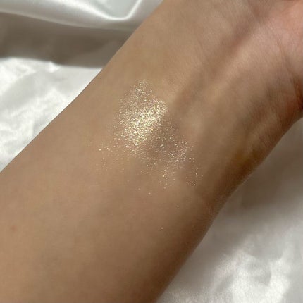 フーミー シングルラメシャドウ/WHOMEE/単色アイシャドウを使ったクチコミ(4枚目)