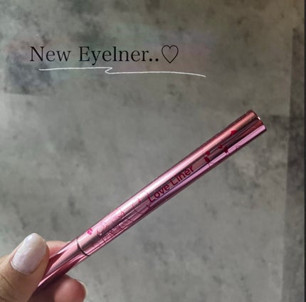 リキッドアイライナーR4/ラブ・ライナー/リキッドアイライナーを使ったクチコミ(1枚目)