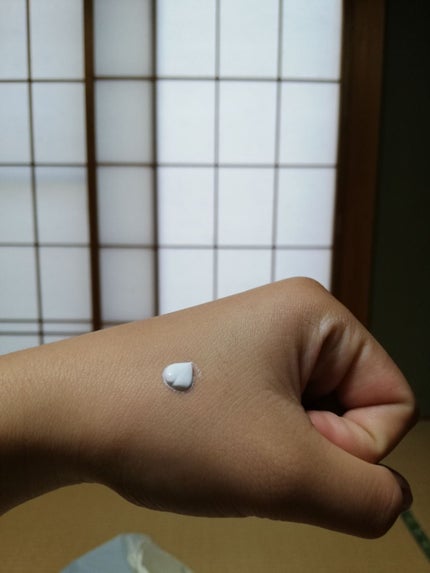 トーンアップクリームD/DAISO/化粧下地を使ったクチコミ(2枚目)