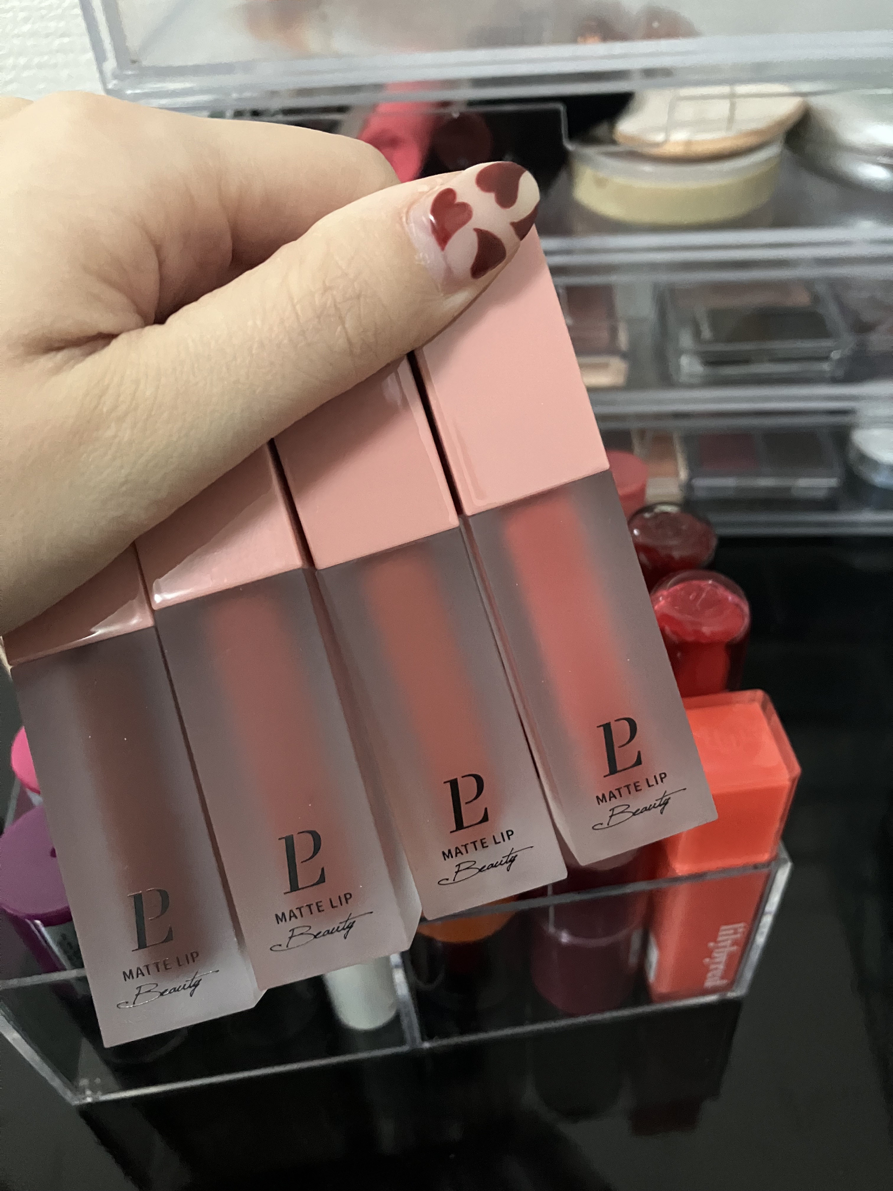 マットリップ LP06ストロベリーレッド/LEPOREM/口紅を使ったクチコミ（1枚目）