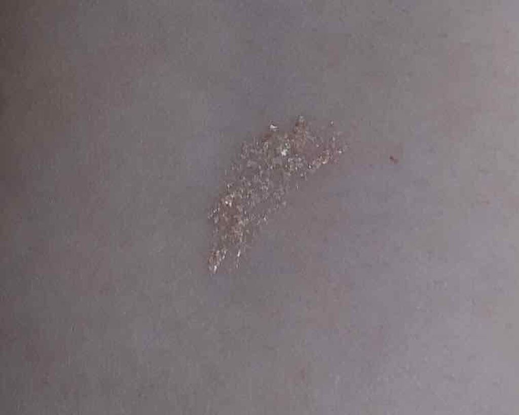 グリッターライナー/b idol/グリッターを使ったクチコミ（2枚目）