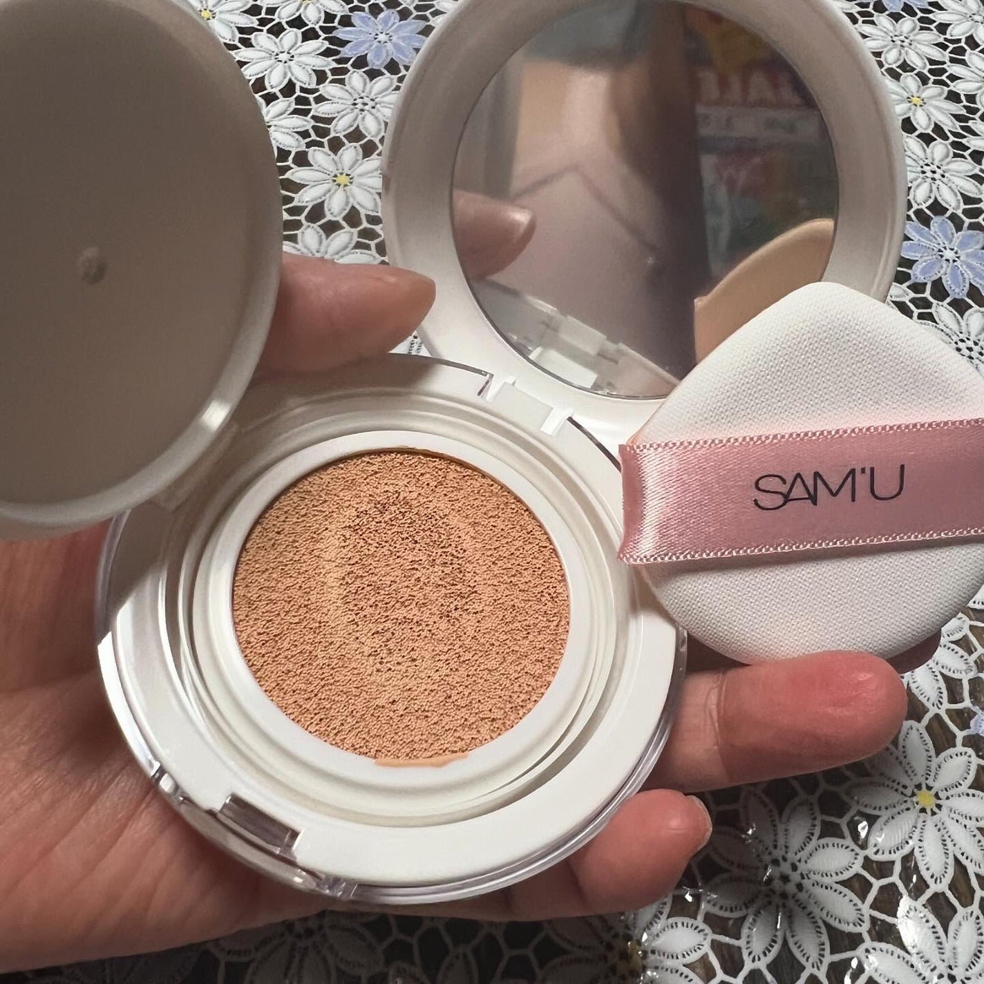 まきまき♥  on LIPS 「ピュアで透明感のあるガラス肌へ仕上げてツヤ肌完成!!崩れずに長..」(3枚目)