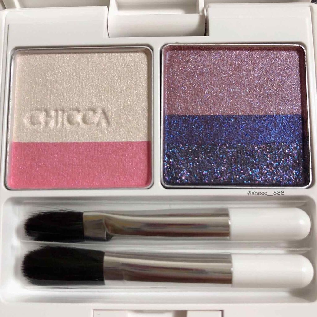 フローレスグロウ リッドテクスチャー アイシャドウ/CHICCA/アイシャドウパレットを使ったクチコミ（1枚目）