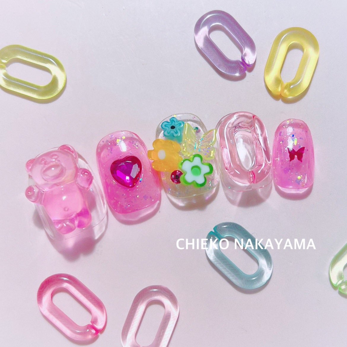 なかやまちえこ on LIPS 「ピンクのネイル🩷#ジェルネイル#ピンクネイル#ピンクメイク..」(9枚目)