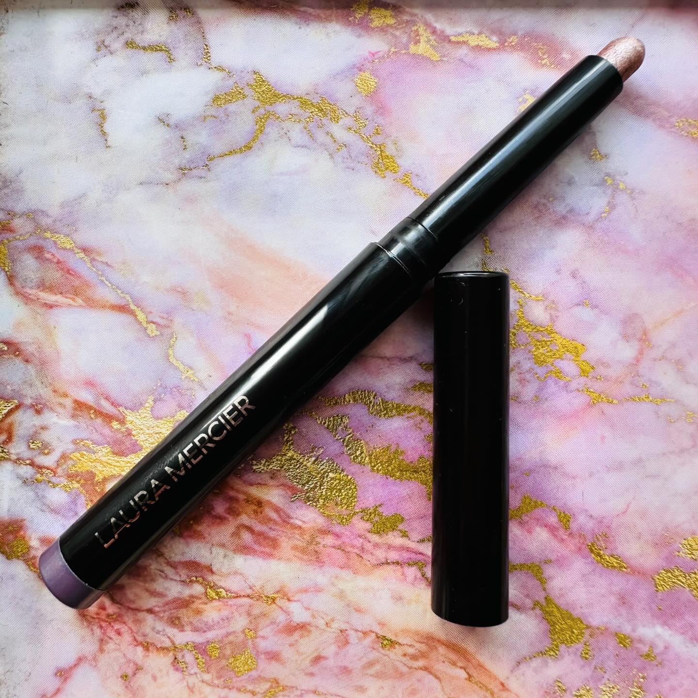 キャビアスティック アイカラー 30 INTENSE AMETHYST/ローラ メルシエ/スティックアイシャドウを使ったクチコミ（1枚目）