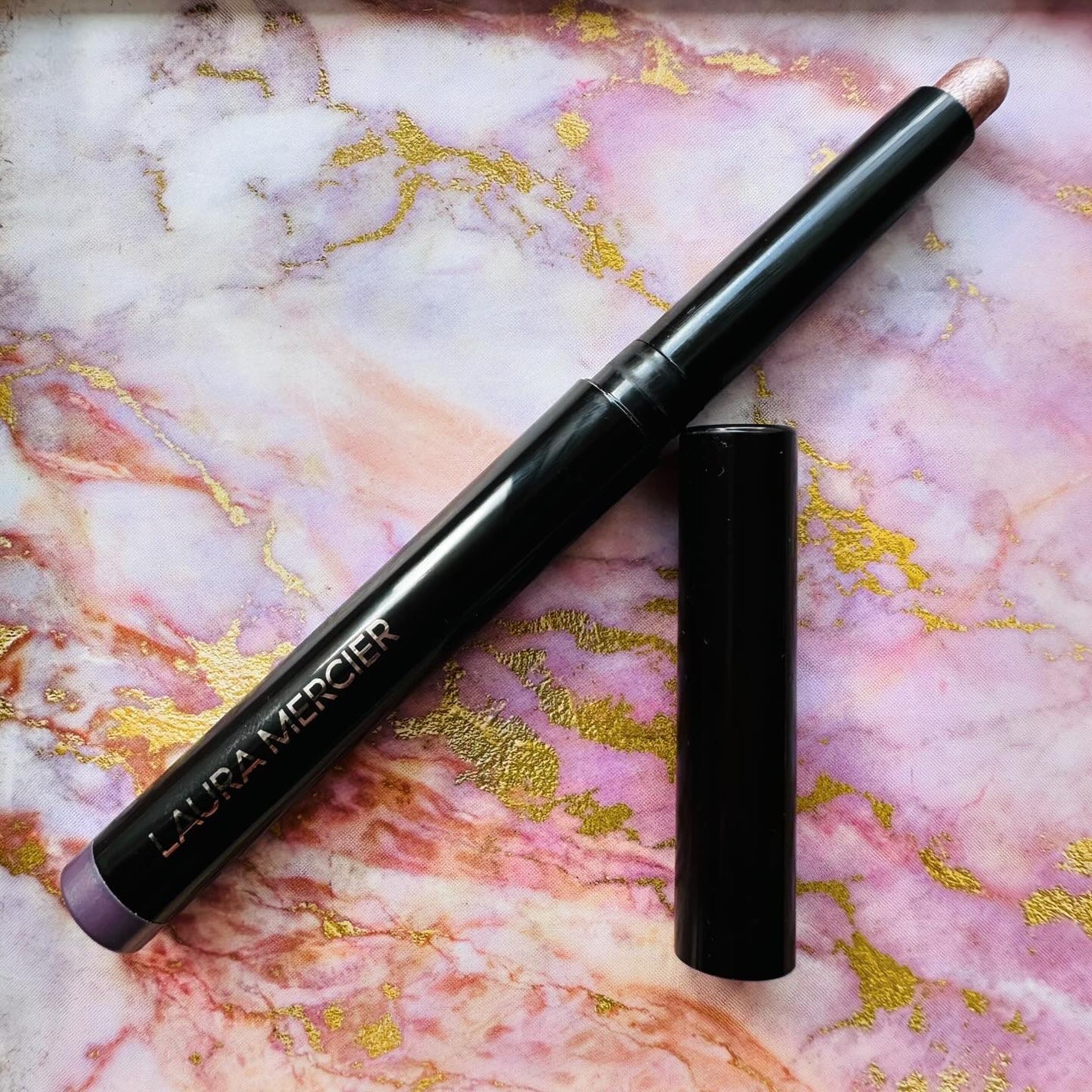 キャビアスティック アイカラー/ローラ メルシエ/スティックアイシャドウを使ったクチコミ(1枚目)