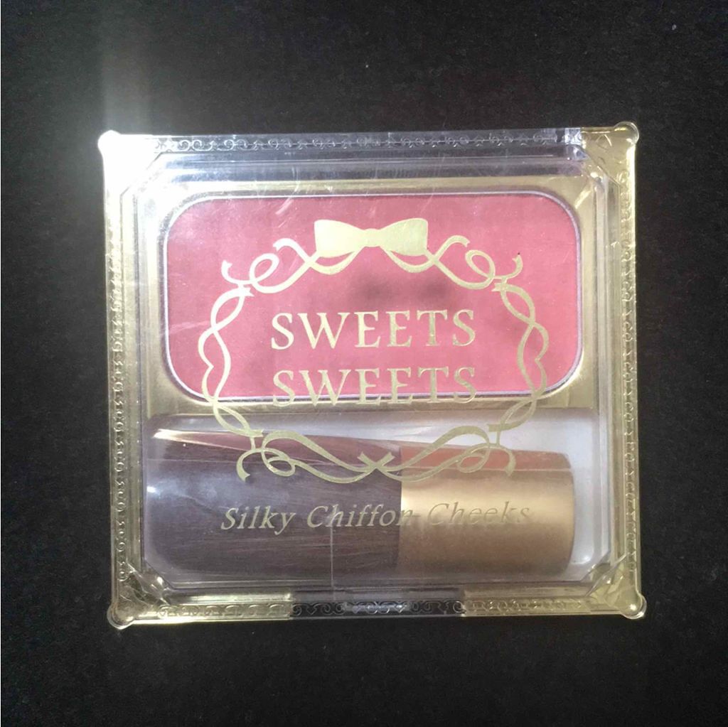 シルキーシフォンチーク/スウィーツ スウィーツ/パウダーチークを使ったクチコミ（1枚目）