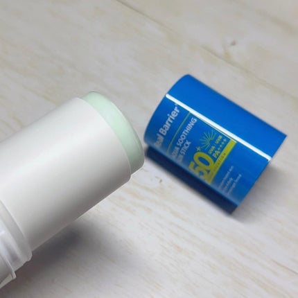 アクアスージングサンスティック/Real Barrier/日焼け止めスティックを使ったクチコミ(4枚目)