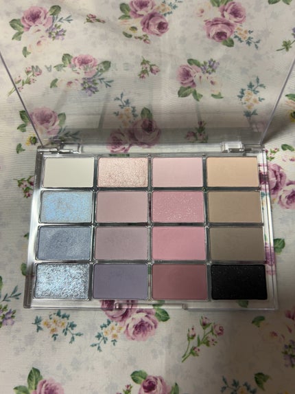 ソフトブラーリングアイパレット/wakemake/アイシャドウパレットを使ったクチコミ(1枚目)