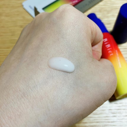 プリズムモイストセラム/ビビエット/化粧下地を使ったクチコミ(5枚目)