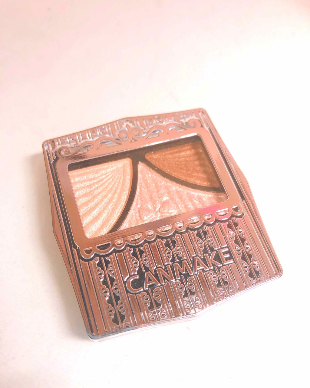 ジューシーピュアアイズ/キャンメイク/アイシャドウパレットを使ったクチコミ(1枚目)