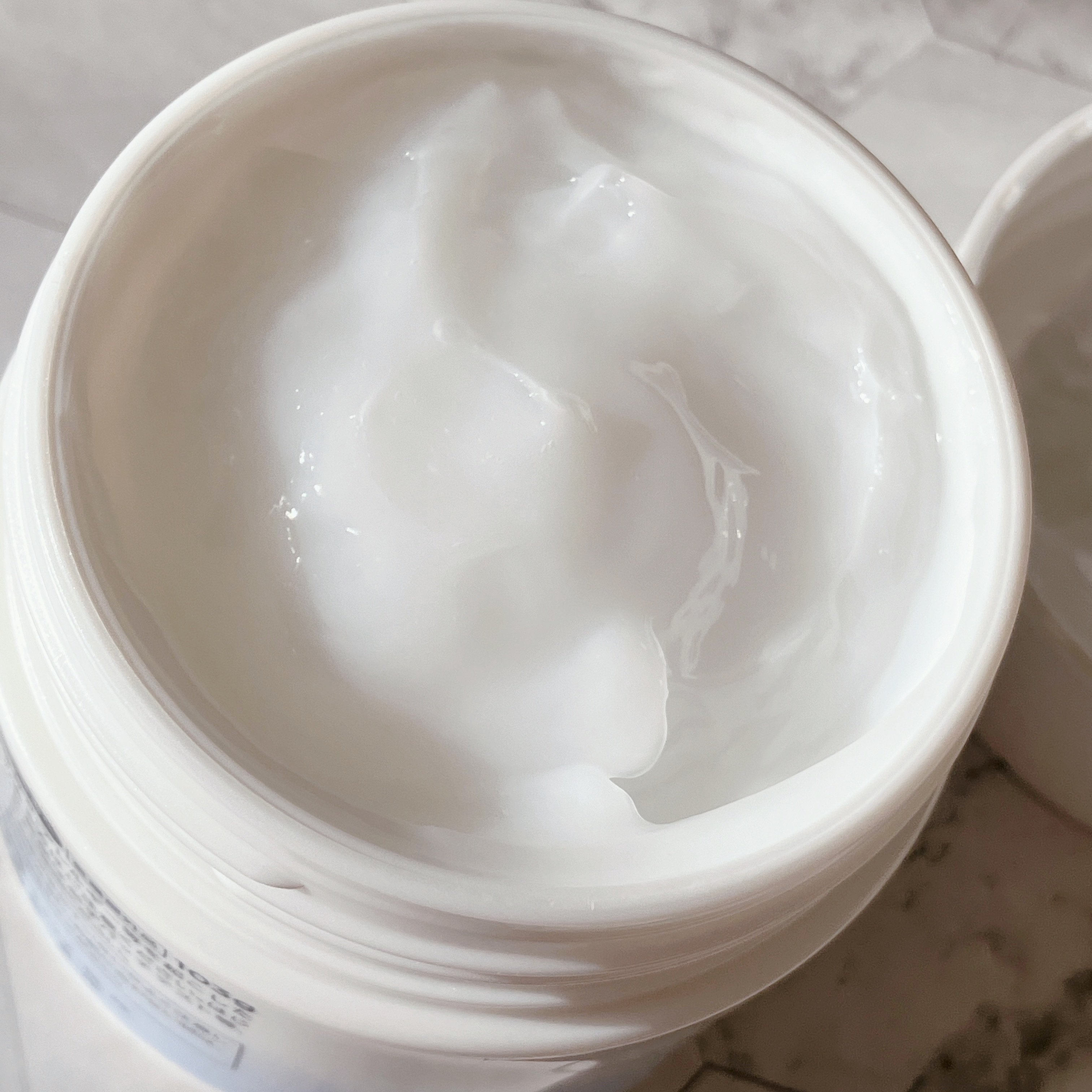 美白 うるおい ジェル/ちふれ/オールインワン化粧品を使ったクチコミ（2枚目）