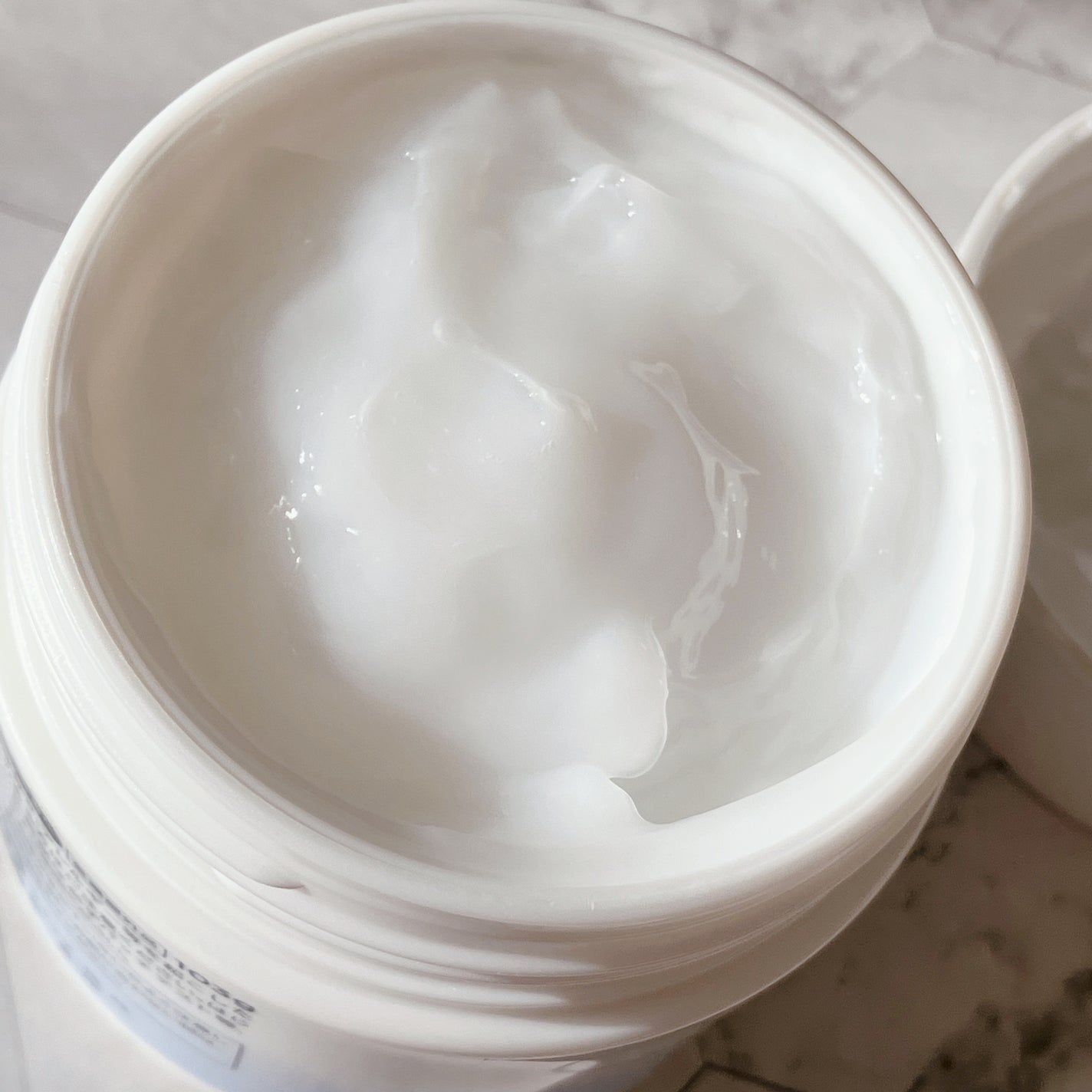 美白 うるおい ジェル/ちふれ/オールインワン化粧品を使ったクチコミ(2枚目)