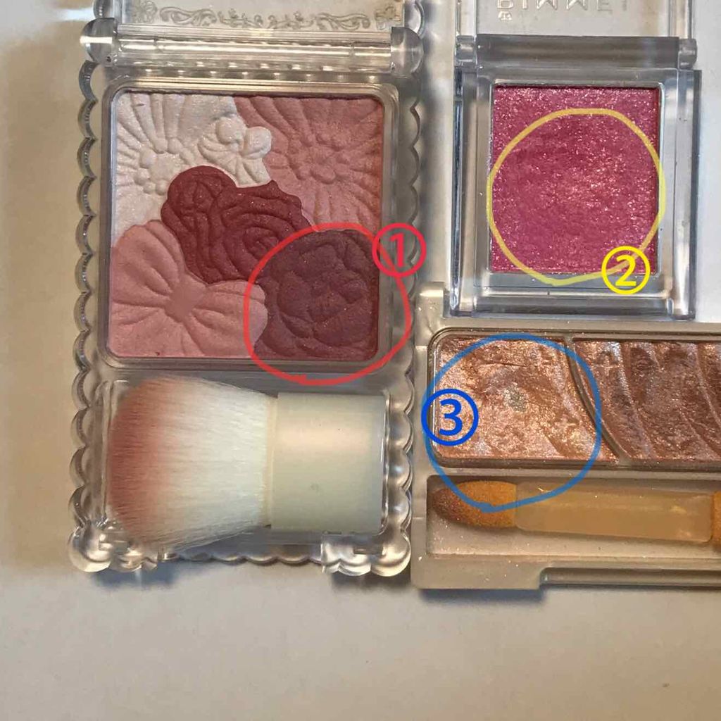 トーンアップアイシャドウ/CEZANNE/アイシャドウパレットを使ったクチコミ（2枚目）