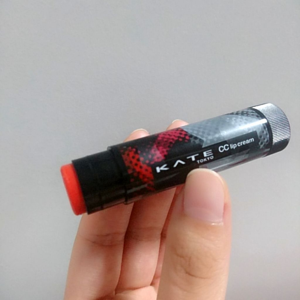 CCリップクリームN/KATE/リップケアを使ったクチコミ（1枚目）