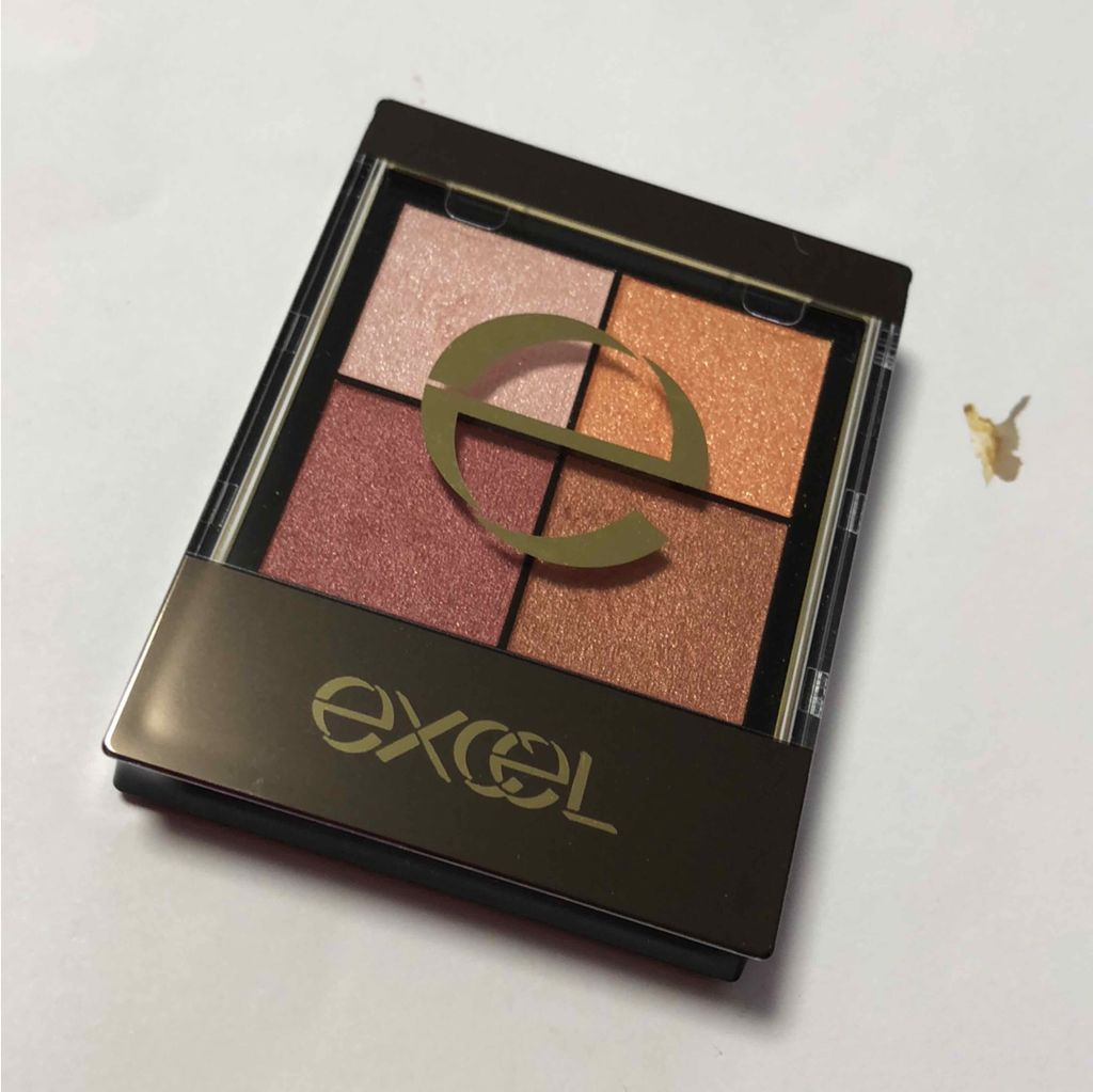 リアルクローズシャドウ/excel/アイシャドウパレットを使ったクチコミ(1枚目)