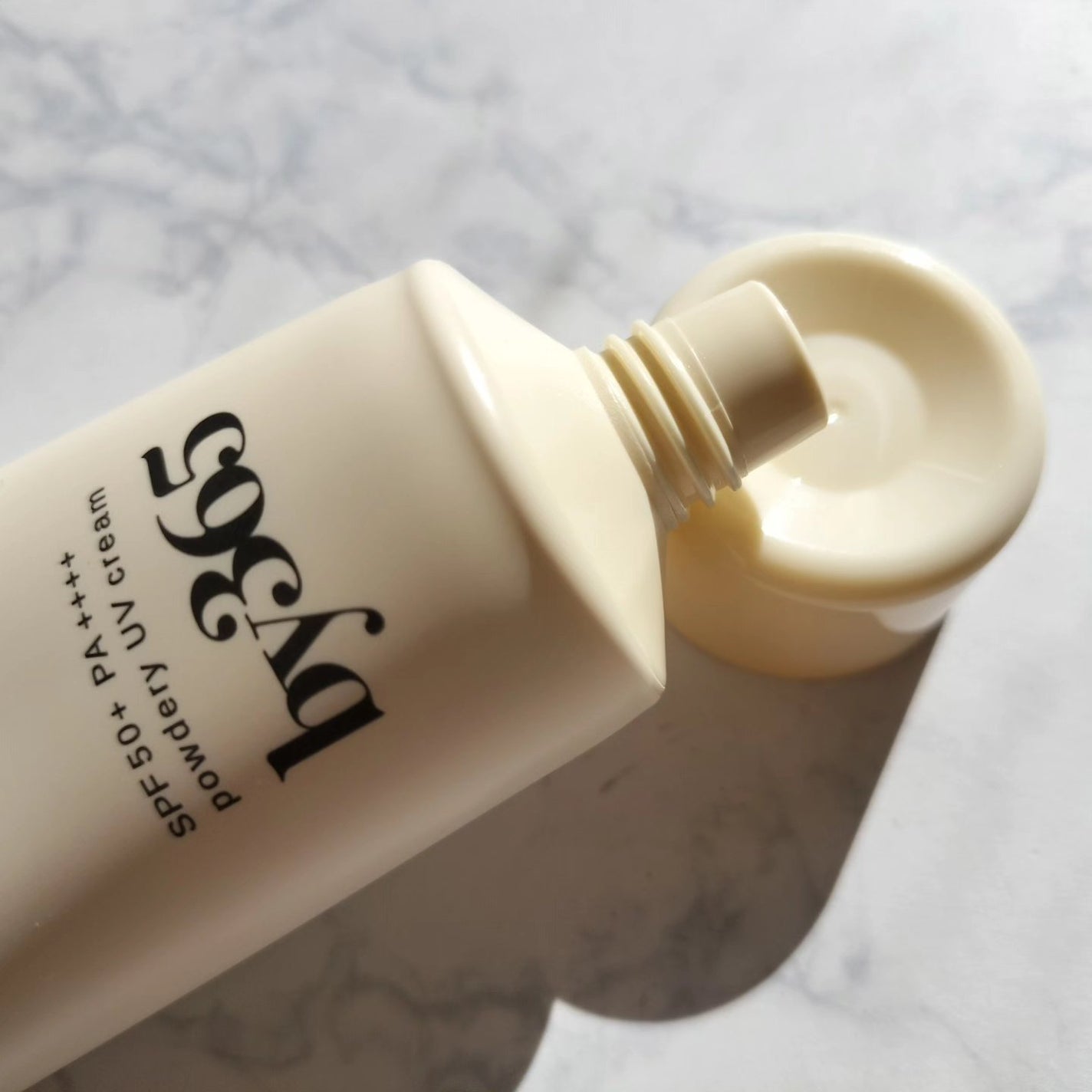 by365 パウダリーUVクリーム/ナリスアップ/日焼け止めクリームを使ったクチコミ(2枚目)