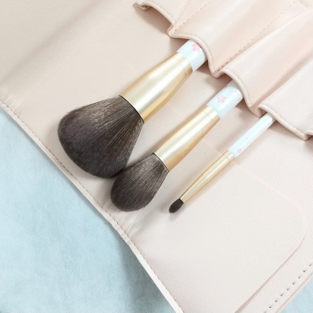 SIXPLUS 桜色グラデーション メイクブラシ 7本セット/SIXPLUS/メイクブラシを使ったクチコミ(5枚目)