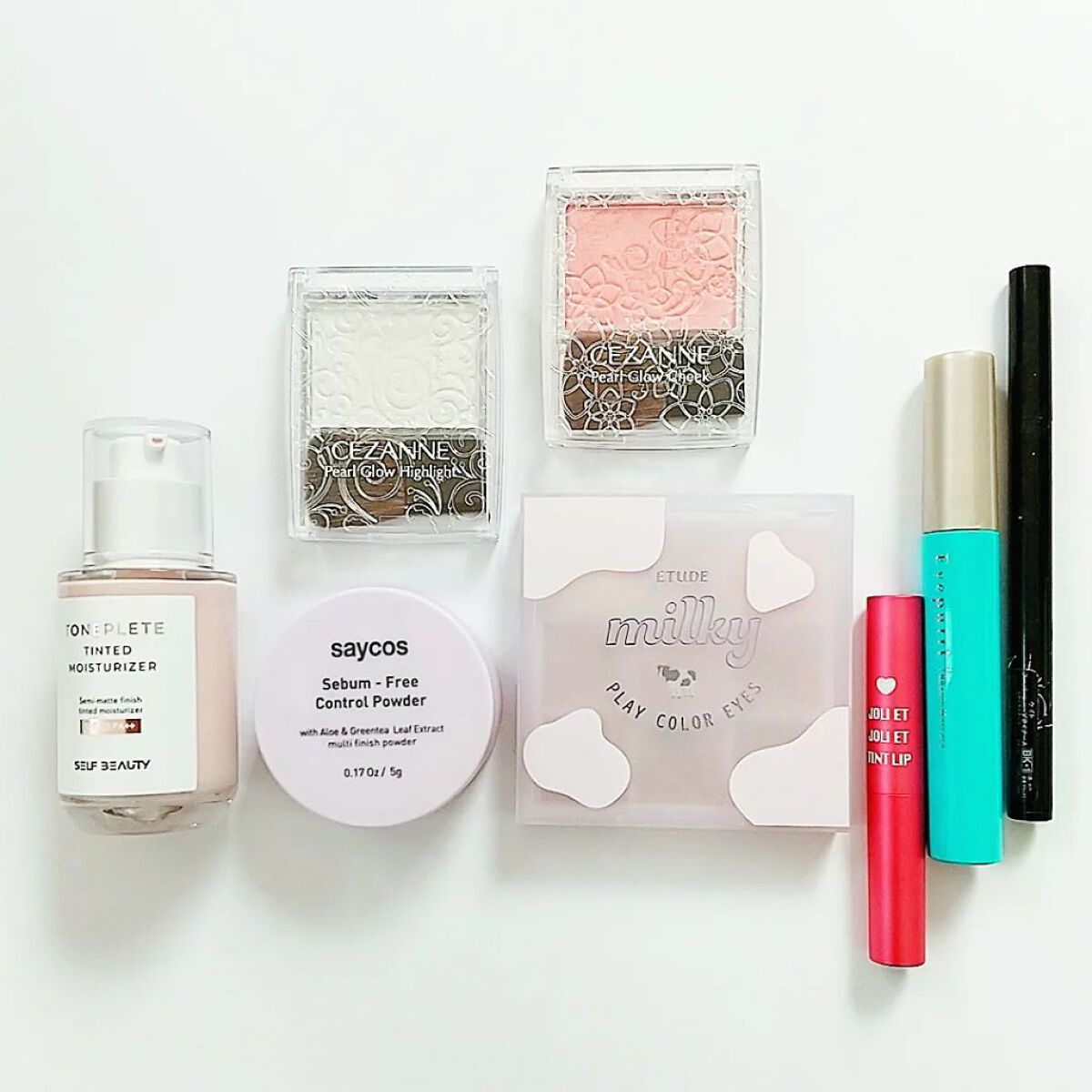 アヴァンセ ジョリ･エ ジョリ･エ ティントリップ チェリー/アヴァンセ/リップティントを使ったクチコミ（1枚目）