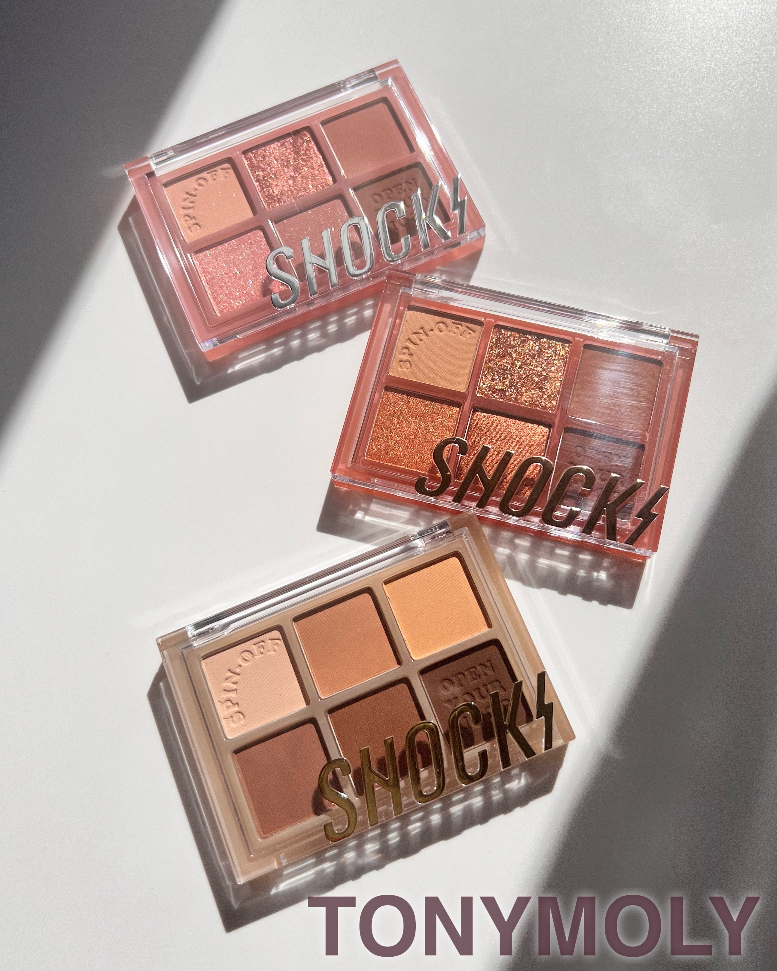 ザショッキングスピンオフパレット/TONYMOLY/アイシャドウパレットを使ったクチコミ（1枚目）